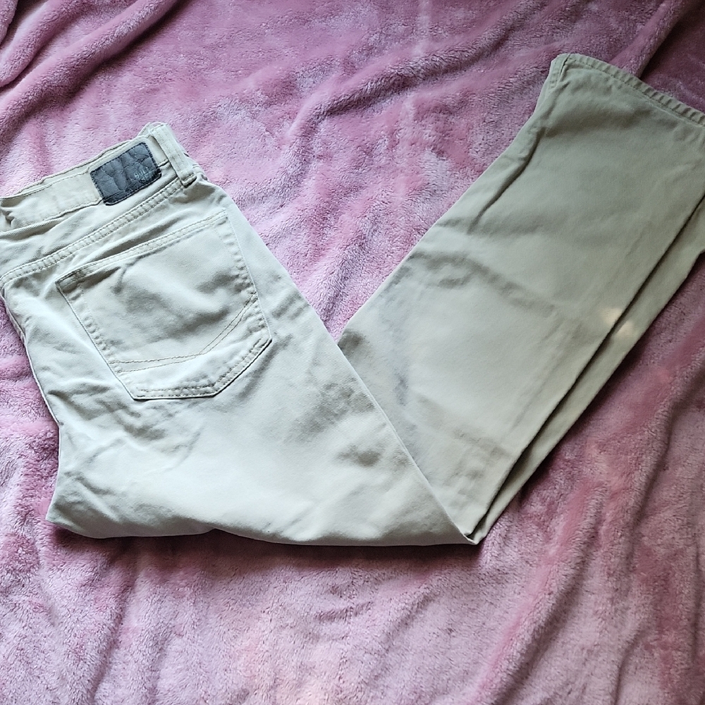 Bullhead Men's Bootcut Jeans in Cream
